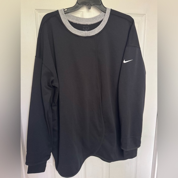 Nike Black Sweatshirt with Gray Trim‎ - Picture 1 of 5